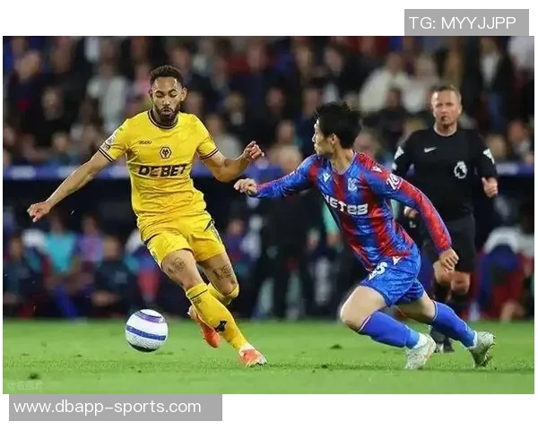 阿玛德社交媒体分享摸姆伯莫光头视频齐尔克泽调侃为何不能参与摸头活动