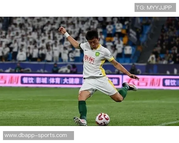 李磊回忆足协杯夺冠泪水与经验不足未来一两周将继续休息调整状态 李磊回忆足协杯夺冠泪水与经验不足未来一两周将继续休息调整状态