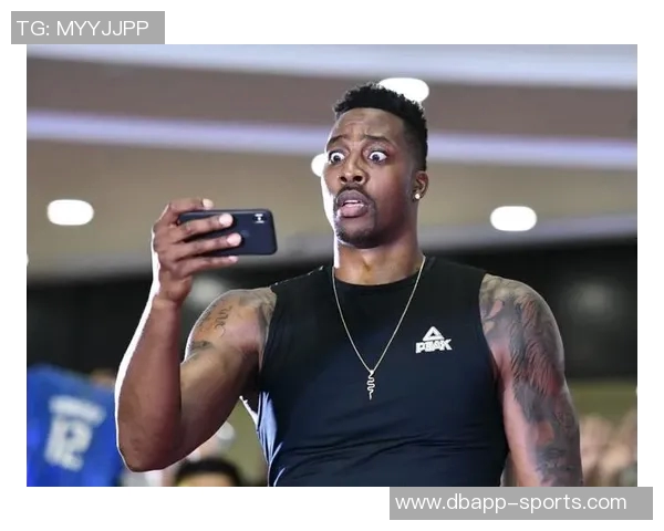 霍华德期待文班参加扣篮大赛展现三分线起跳与原地不跳的精彩扣篮技巧 霍华德期待文班参加扣篮大赛展现三分线起跳与原地不跳的精彩扣篮技巧